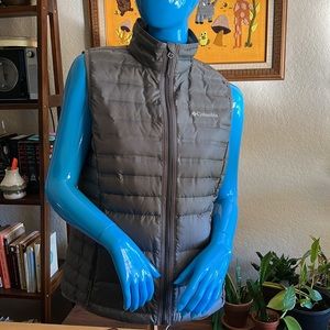 Columbia Women's McKay Lake Lightweight Down Puffer Vest Charcoal